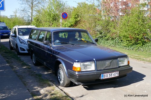 1993' Volvo 240 GL