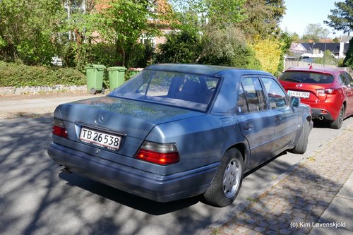 1990' Mercedes 300 E