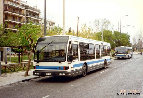 1994' Den Oudsten B90