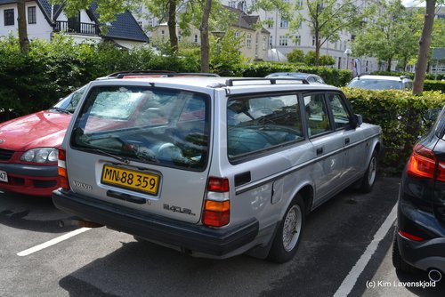 1991' Volvo 240 GL Van