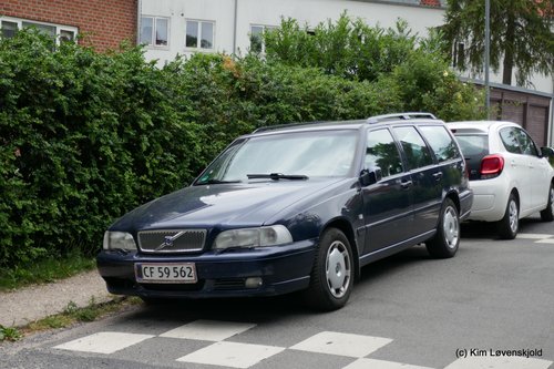 2000' Volvo V70 2,4 Aut.