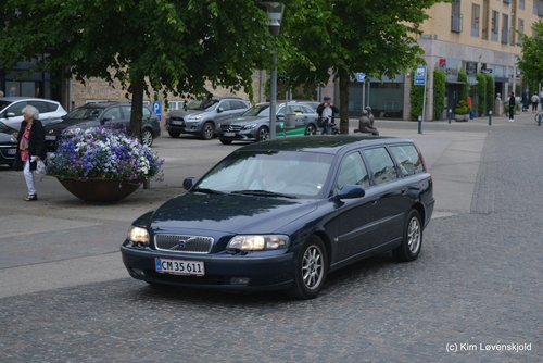 2000' Volvo V70 2,4