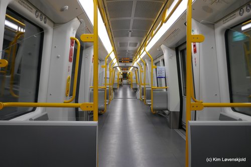 New Metro carriage on route M4
