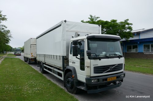 2005' Volvo FL9