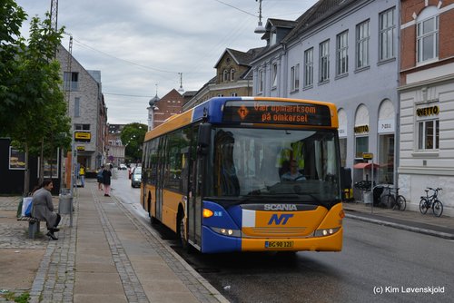 2011' Scania CK230UB OmniLink