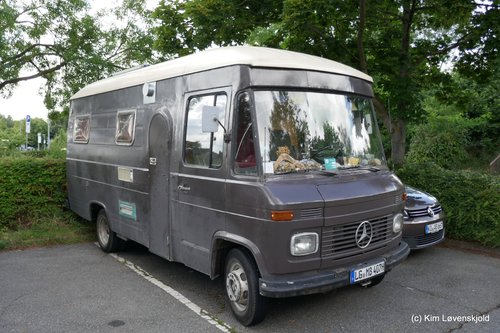 Mercedes 407D