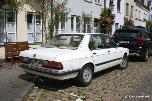 BMW 5-series E28