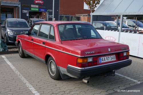 1993' Volvo 240 GL Classic