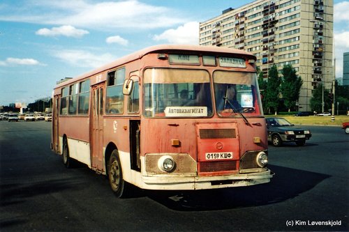 LiAZ 677