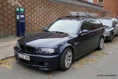 2002' BMW 320i Touring