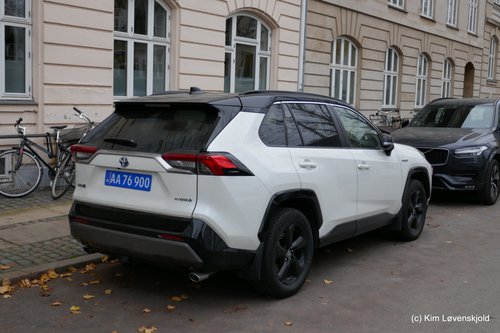 2019' Toyota RAV4 Hybrid