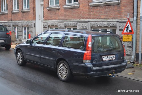 2002' Volvo V70 2,4T Aut.