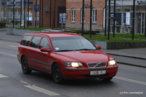 2001' Volvo V70 2,4