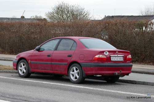 2001' Toyota Avensis 1,8