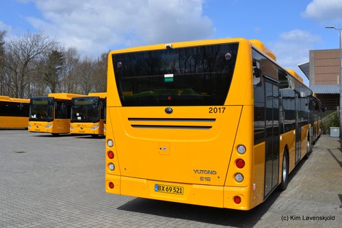 2021' Yutong E12LF