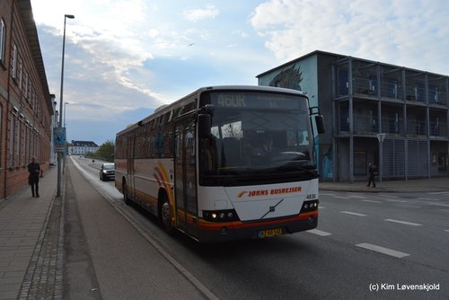 2004' Volvo B12B Carrus 8700