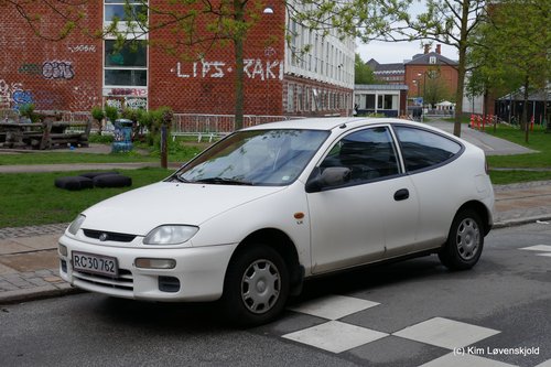 1994' Mazda 323 LX