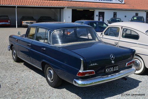 1961' Mercedes 220 W111