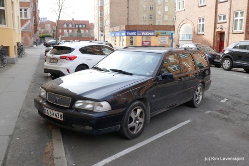 1999' Volvo V70 2,4 (MY00)