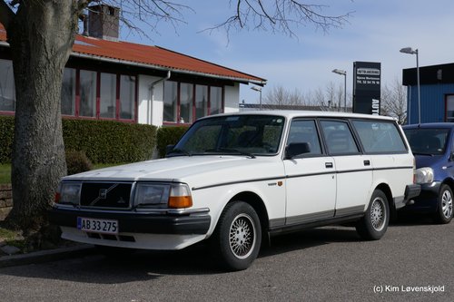 1990' Volvo 240 GL
