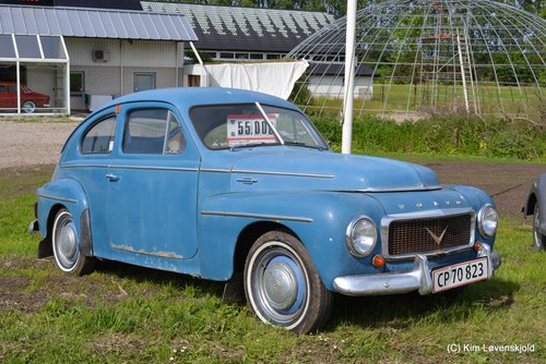 1957' Volvo PV 444