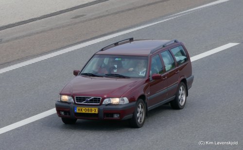 2000' Volvo V70XC
