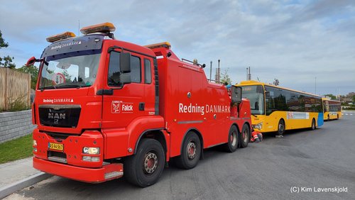 2007' MAN TGA 35.440 8x4bl +2015' Iveco Crossway LE