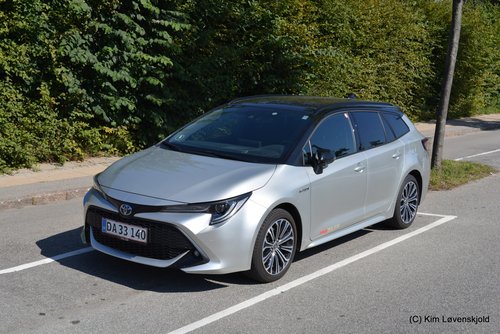 2021' Toyota Corolla Hybrid 2,0 Touring Sports