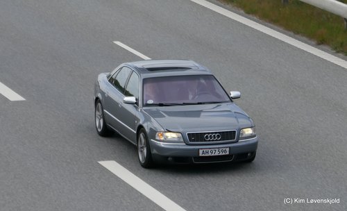2000' Audi A8 4,2 Quattro