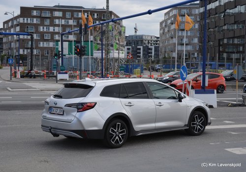 2020' Toyota Corolla 1.8 Hybrid Touring Sports Trek