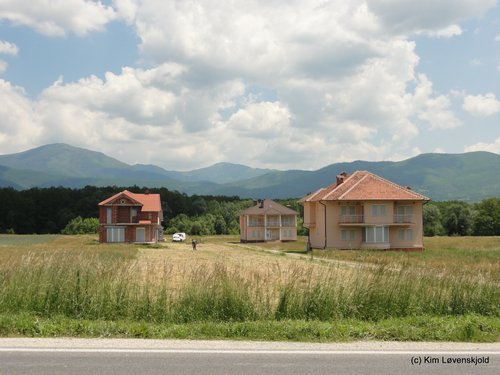 Between Tetovo and Kichevo