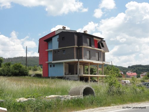 Between Tetovo and Kichevo