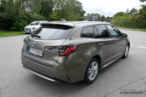 2020' Toyota Corolla Touring Sports Hybrid 1,8
