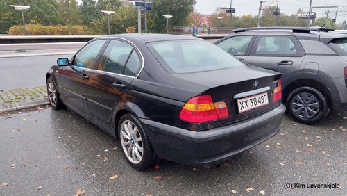2005' BMW 320i