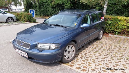 2002' Volvo V70 2,4