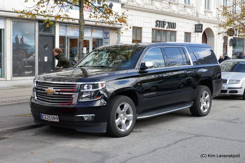 2017' Chevrolet Suburban