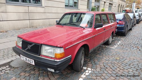 1991' Volvo 240GL (MY92)