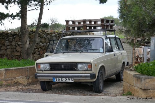 Lada 2104