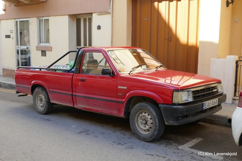 Mazda B2200