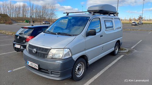2007' Toyota HiAce