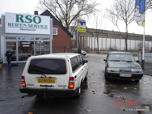 1987' Volvo 240 GL Van & 1997' Volvo V90