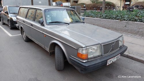 1992' Volvo 240 GL (MY93)
