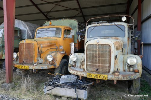 1962' Mercedes & 1955' Mercedes