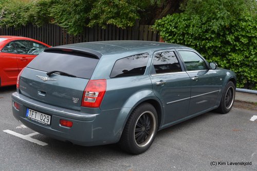 2004' Chrysler 300C 2,7 V6