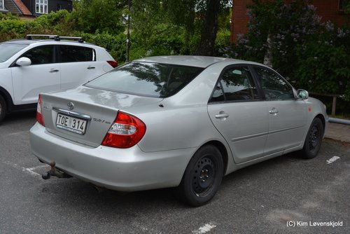 2002' Toyota Camry 2,4