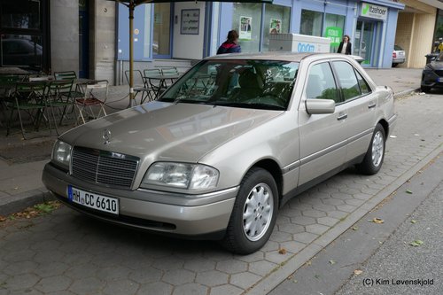 Mercedes W202