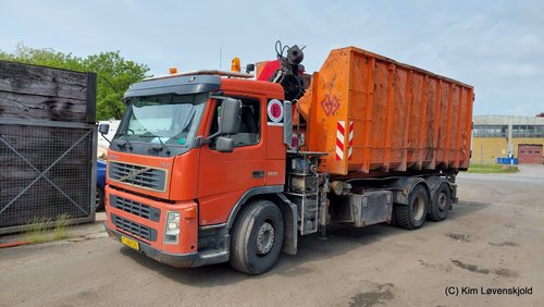 2004' Volvo FM9 300