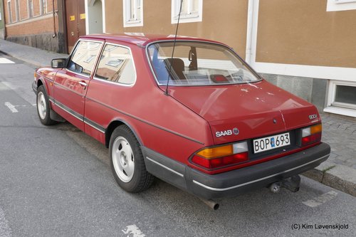 1989' SAAB 900