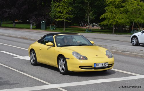 Porsche 911 Carrera Cabriolet