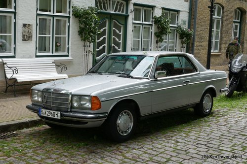 Mercedes C123